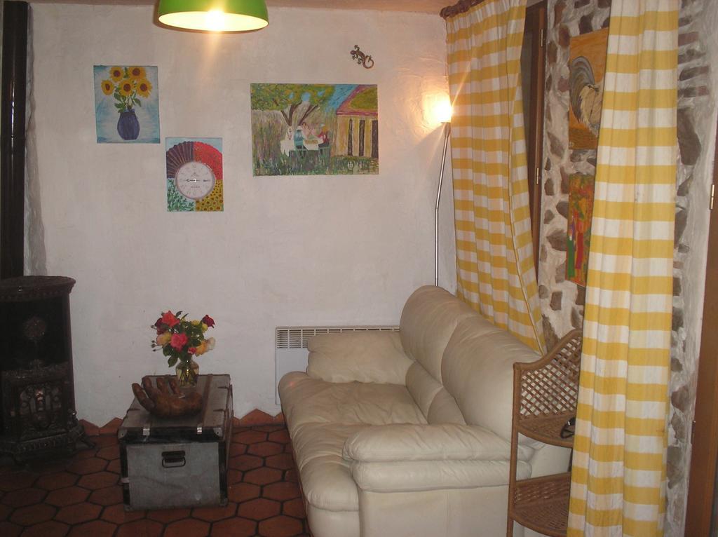La Maison Du Bonheur Aups Esterno foto