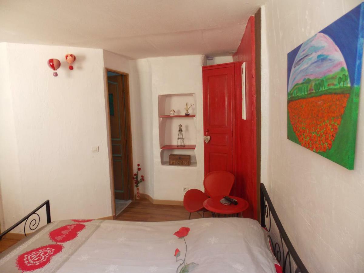 La Maison Du Bonheur Aups Esterno foto
